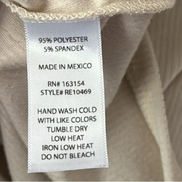 ALTAR’D STATE RIBBED VELVETY / VELOUR LONG SLEEVE CROP TOP SIZE SMALL - Picture 4 of 4